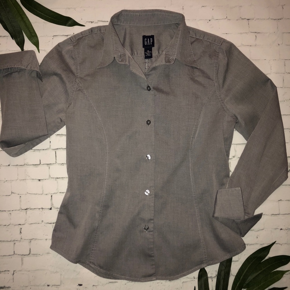 GAP Thin Striped Shirt